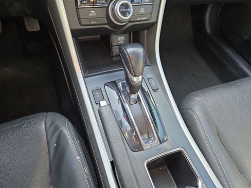 Used 2014 Honda Accord Touring image 22
