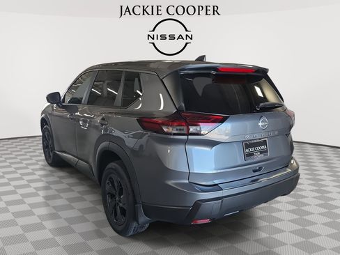 New 2026 Nissan Rogue SV w/ Cold Weather Package FWD image 7