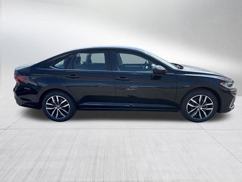 New 2026 Volkswagen Jetta SE FWD image 6