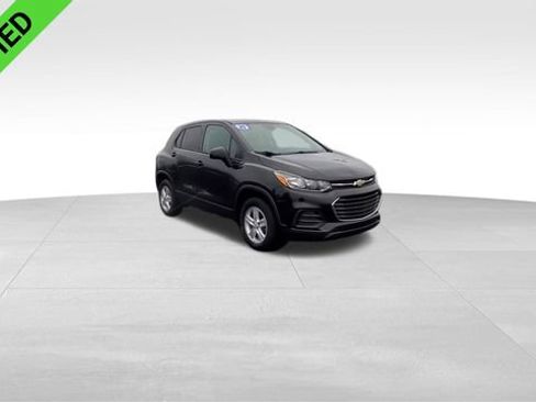 Certified 2020 Chevrolet Trax LS image 3
