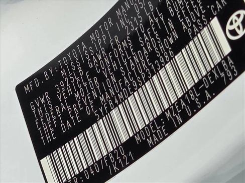 Used 2025 Toyota Corolla LE image 24