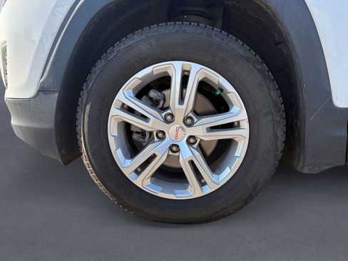 Used 2019 GMC Terrain SLE image 14