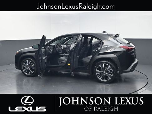 New 2026 Lexus UX 300h FWD image 37