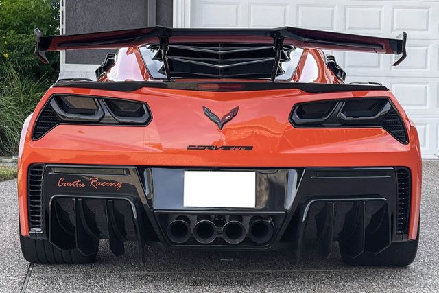Used 2019 Chevrolet Corvette Z06 RWD image 7