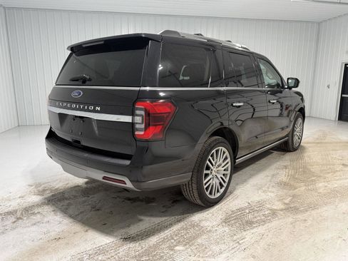 Certified 2022 Ford Expedition Limited image 9