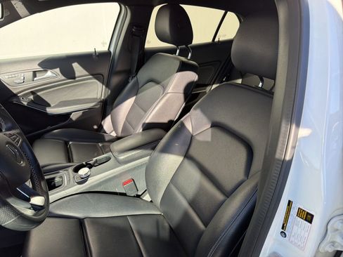 Certified 2018 Mercedes-Benz GLA 250 GLA 250 image 10