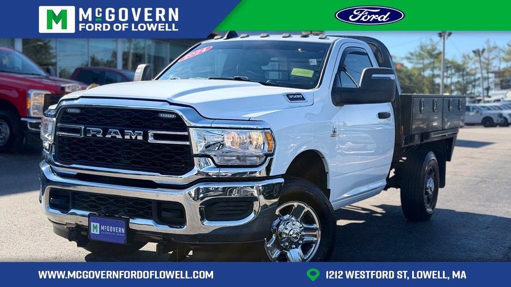Used 2024 RAM 3500 Tradesman w/ Chrome Appearance Group AWD/4WD image 1