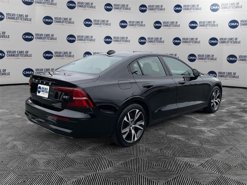 Certified 2025 Volvo S60 B5 Plus image 5