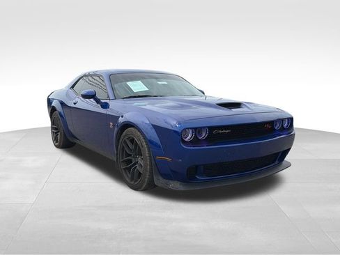 Used 2020 Dodge Challenger R/T Scat Pack RWD image 3
