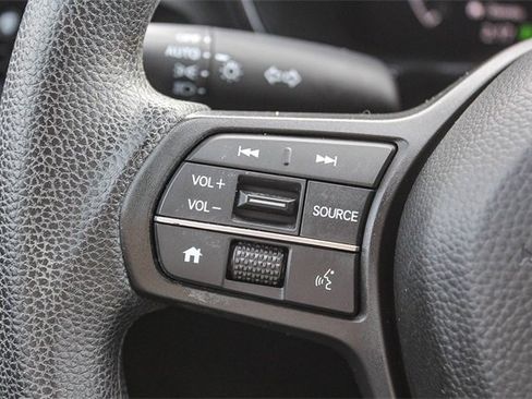 Used 2023 Honda CR-V LX image 31