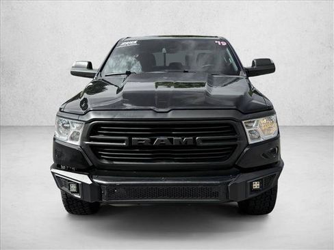 Used 2019 RAM 1500 Big Horn AWD/4WD image 2