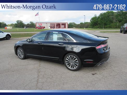 Used 2019 Lincoln MKZ Premiere image 8
