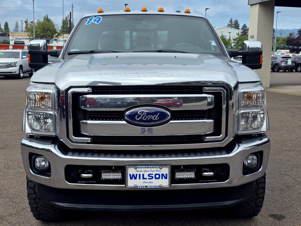 Used 2014 Ford F250 Lariat w/ Chrome Package AWD/4WD image 7