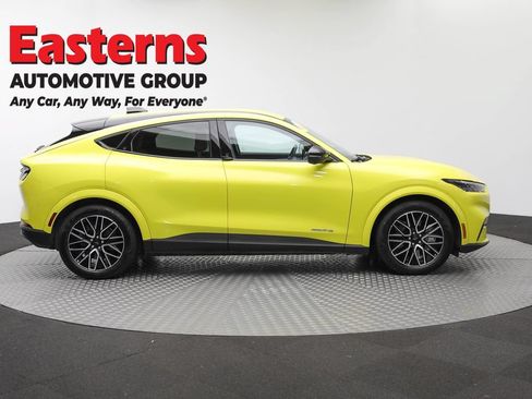 Used 2025 Ford Mustang Mach-E Premium AWD/4WD image 4