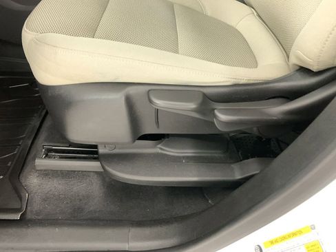 Used 2024 Chevrolet Traverse LS w/ Safety Package AWD/4WD image 12