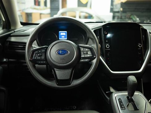 Used 2024 Subaru Crosstrek 2.0i Premium AWD/4WD image 18