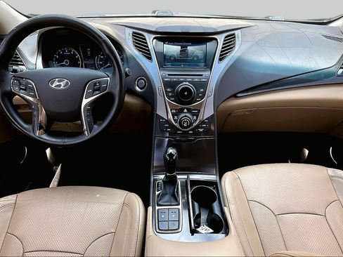 Used 2013 Hyundai Azera FWD image 16