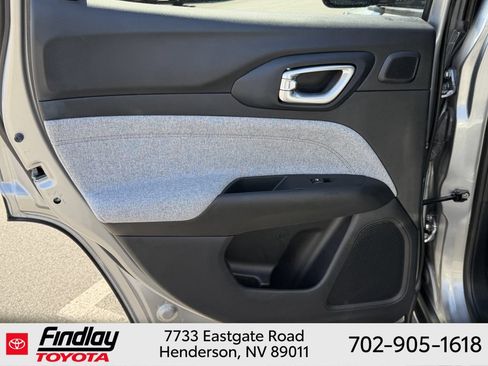 Used 2023 Jeep Compass Latitude w/ Sun and Sound Group AWD/4WD image 19