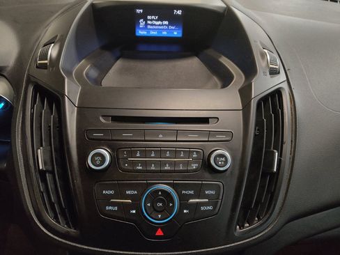 Used 2017 Ford Escape SE FWD image 25
