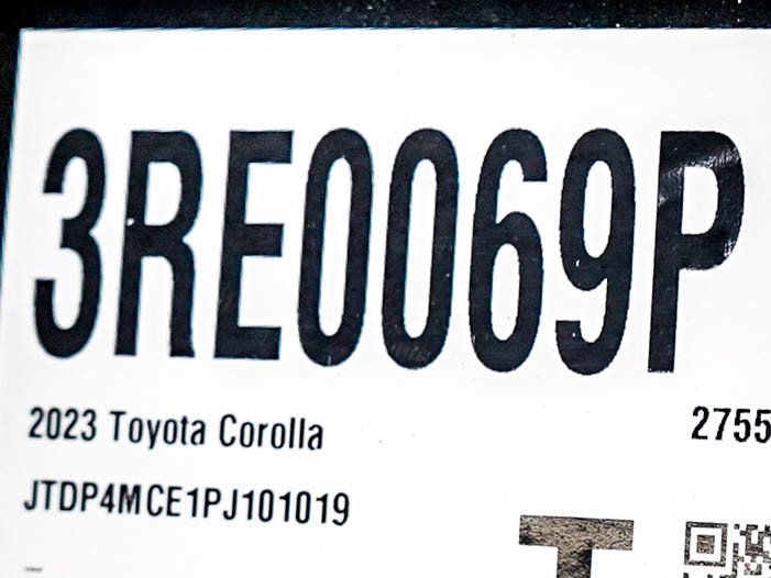 Used 2023 Toyota Corolla SE w/ SE Premium Package FWD image 27