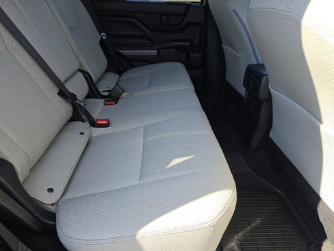 New 2026 Toyota 4Runner SR5 image 14