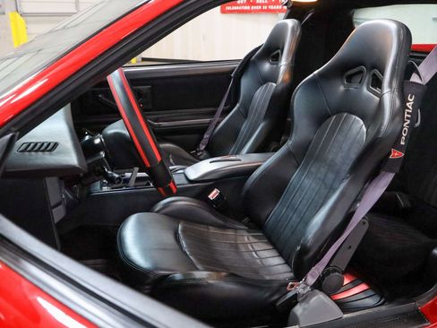 Used 1988 Pontiac Firebird Trans Am RWD image 11