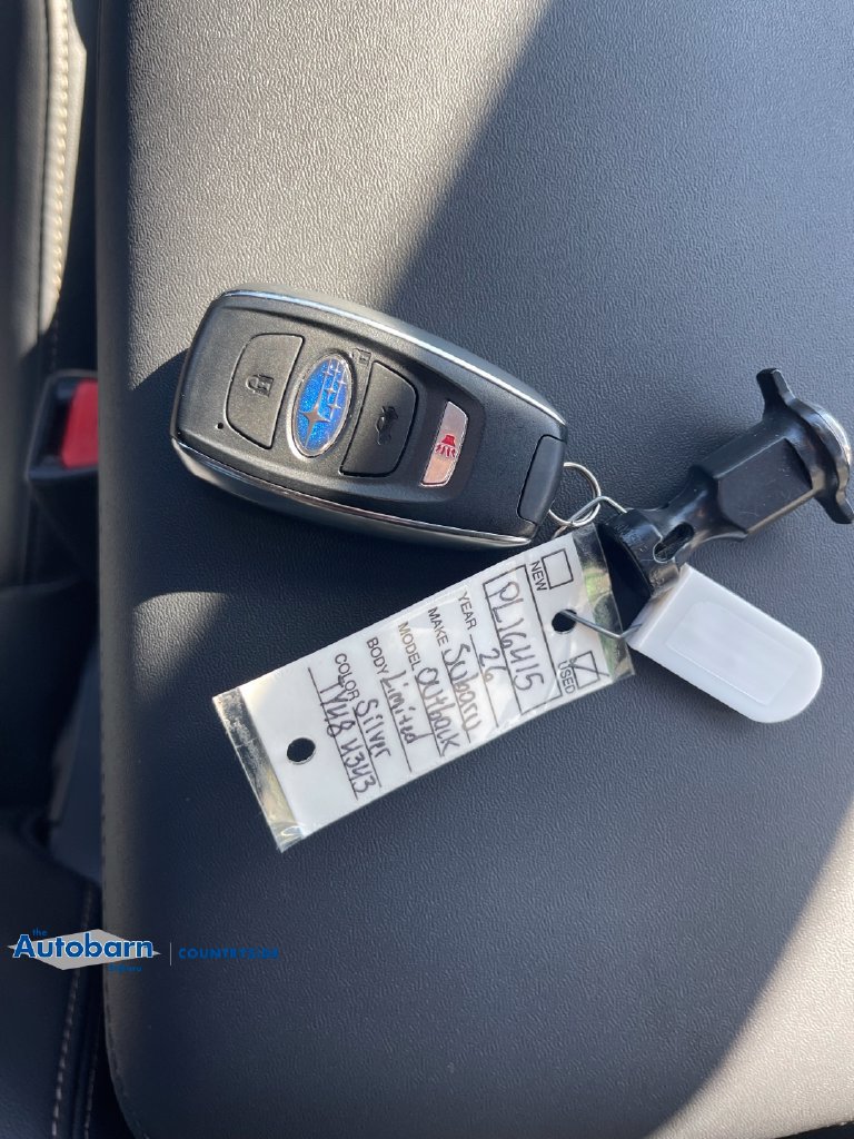 Used 2026 Subaru Outback Limited AWD/4WD image 21