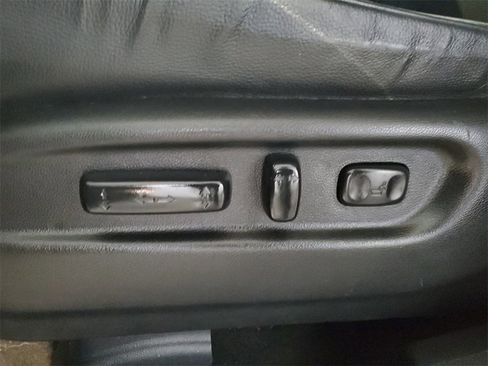 Used 2020 Honda Pilot Touring image 16