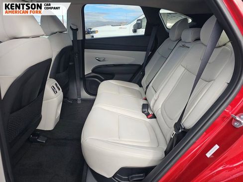 Used 2025 Hyundai Tucson Limited image 11