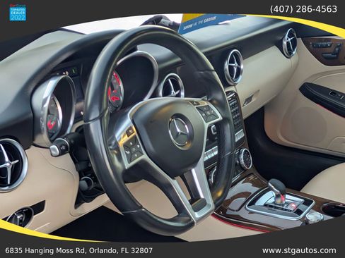 Used 2016 Mercedes-Benz SLK 300 image 14