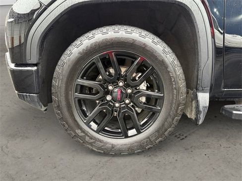 Used 2022 GMC Sierra 1500 Elevation w/ Elevation Premium Package image 14