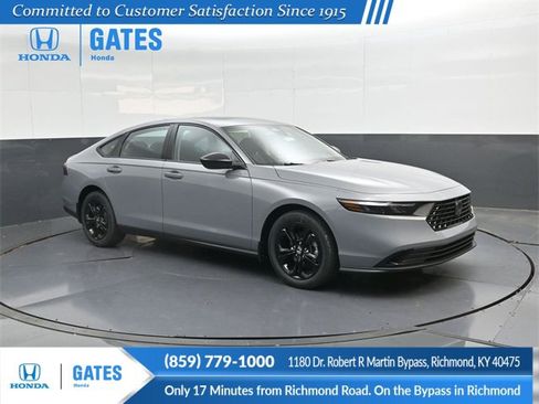 New 2025 Honda Accord SE image 1