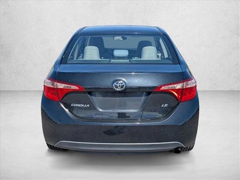 Used 2018 Toyota Corolla LE image 6
