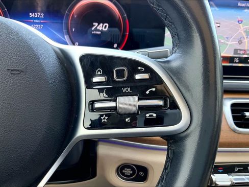Used 2021 Mercedes-Benz GLE 350 image 24