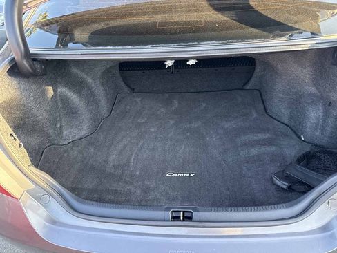 Used 2015 Toyota Camry XSE FWD image 6