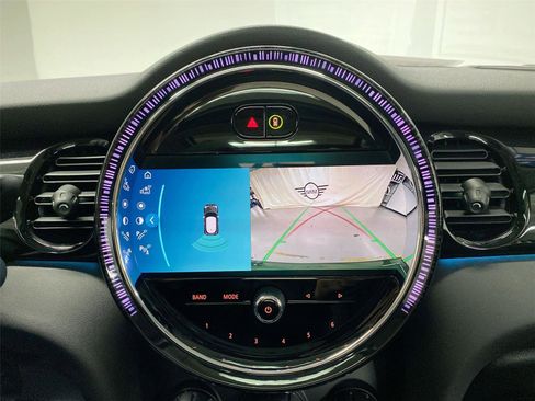 Certified 2024 MINI Cooper SE image 28