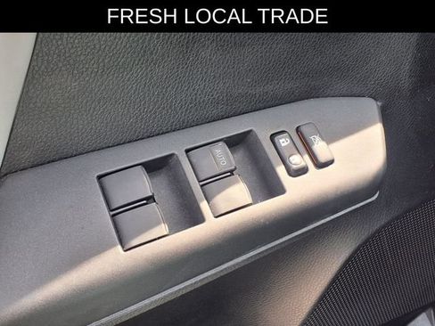 Used 2016 Toyota RAV4 XLE FWD image 16
