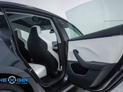 Used 2024 Tesla Model 3 Performance image 26