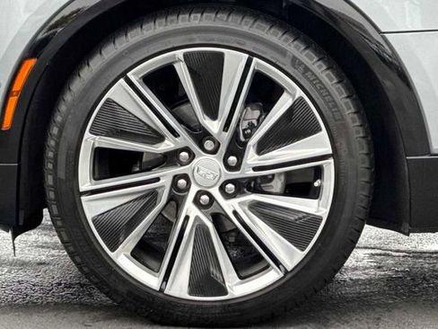 Certified 2025 Cadillac Lyriq Luxury w/ LPO, Floor Liner Package image 25