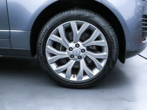 Used 2019 Land Rover Range Rover HSE image 34