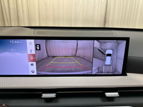 New 2025 Genesis GV80 3.5T Prestige image 17