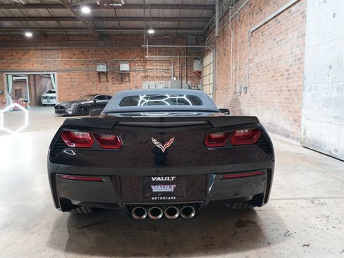 Used 2014 Chevrolet Corvette Stingray Convertible w/ 3LT Preferred Equipment Group RWD image 13