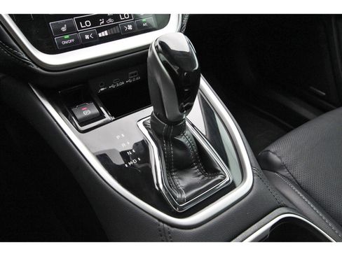 Certified 2024 Subaru Outback Limited XT image 28