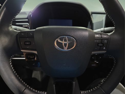 Certified 2025 Toyota Camry SE w/ Convenience Package FWD image 25