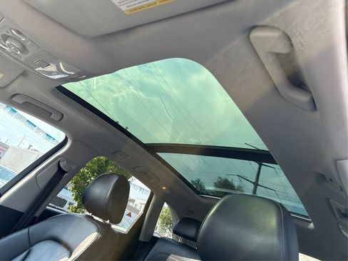 Used 2017 Audi Q5 2.0T Premium Plus w/ Technology Package image 23