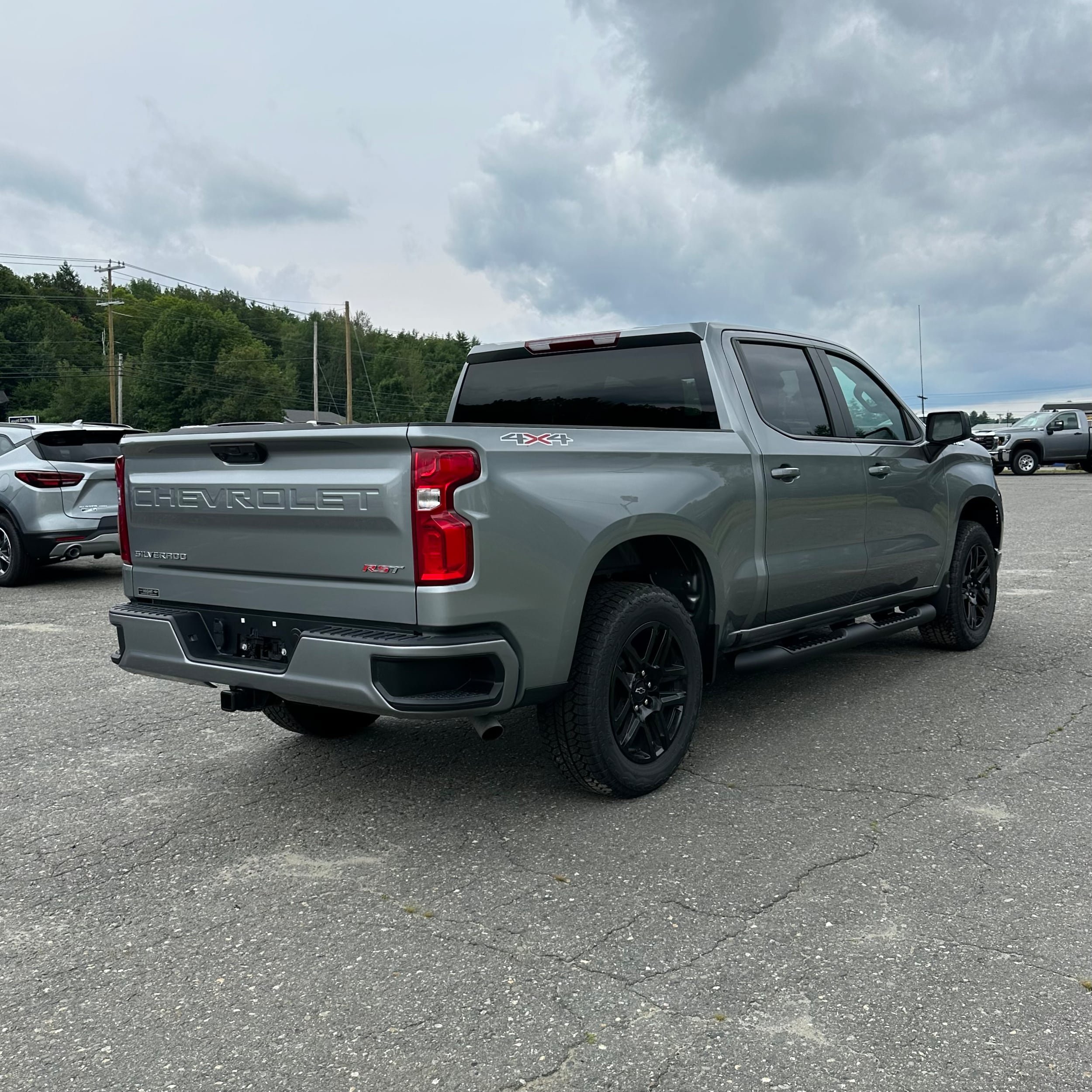 New 2026 Chevrolet Silverado 1500 RST w/ RST Select Package AWD/4WD image 3