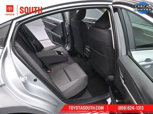 Used 2025 Toyota Camry LE image 33