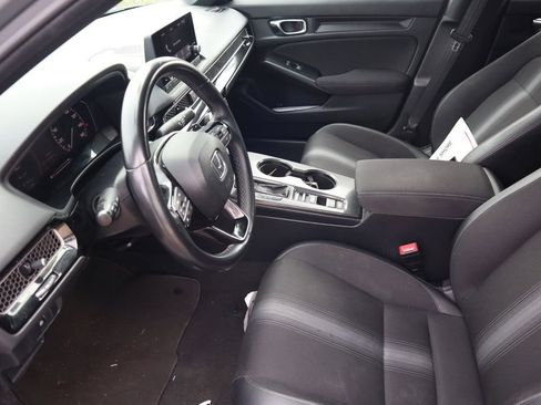 Used 2025 Honda Civic Sport image 17