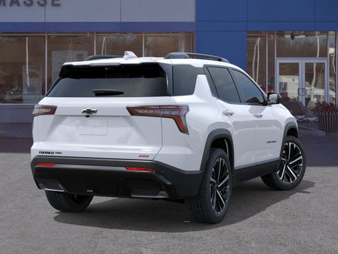 New 2026 Chevrolet Equinox RS AWD/4WD image 4