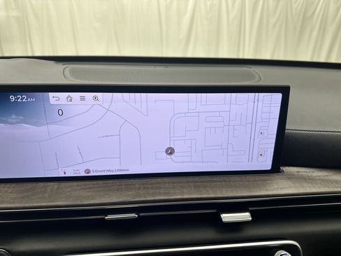 Certified 2026 Genesis GV80 3.5T Advanced AWD/4WD image 18